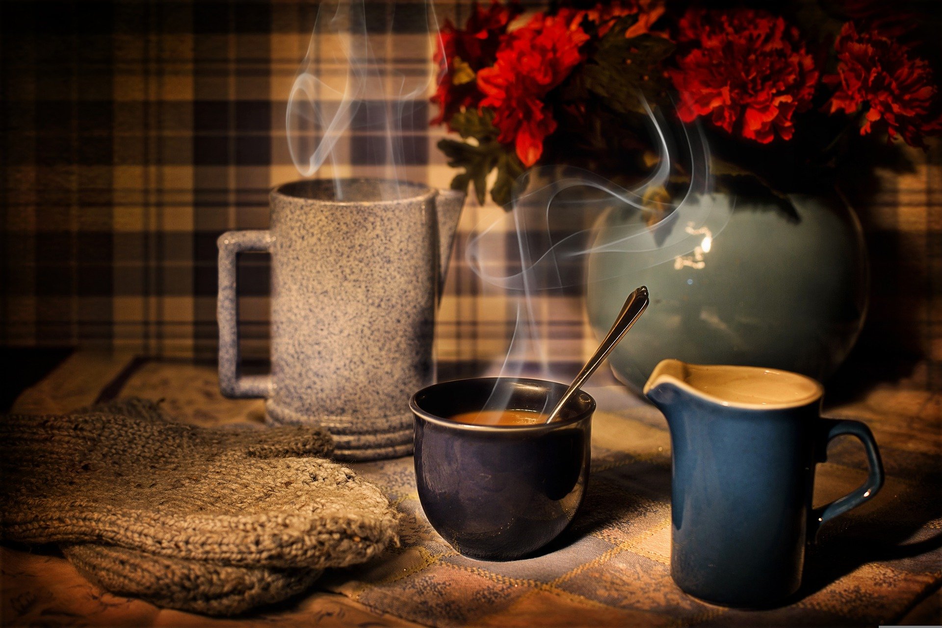 Vælg Eva Solo termokrus og kaffekopper til varme og kolde drikke hos ekram.dk